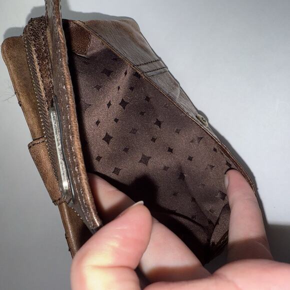 Fossil Women’s Rare Long Live Vintage 1954 Bifold Top Zip Wallet - Picture 2 of 4